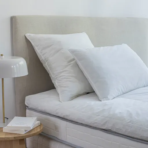 Vankúš s tvarovou pamäťou Bleu Câlin, nastaviteľná tuhosť