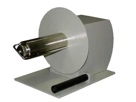 UN-115 univerzálny navíjač etikiet