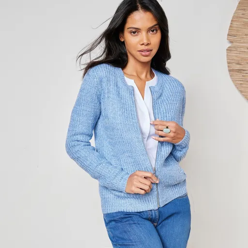 Sveter na zips s hladký vzorom