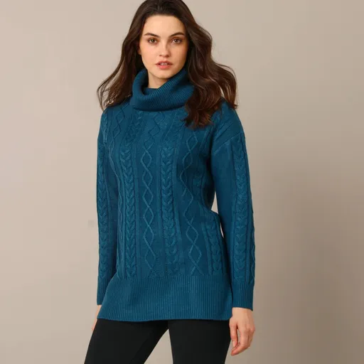 Dlhý rolák s vrkočovým vzorom