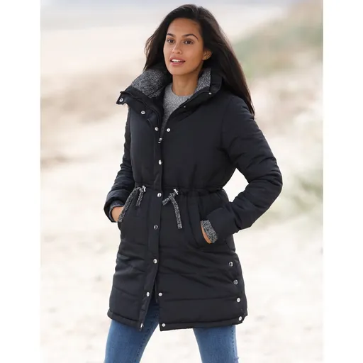 Dlhá nepremokavá prešívaná bunda s kapucňou