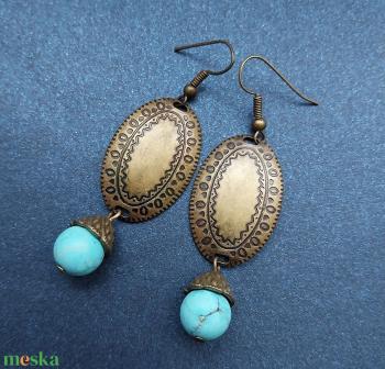 Bronzkor - fülbevaló