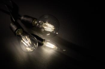 LED žiarovka Trio Globe transparent 988-600