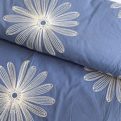 Bavlnená látka EMBROIDERY Flowie jeans
