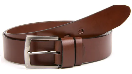 Kožený opasok  do džínsov do dĺžky 135 cm.