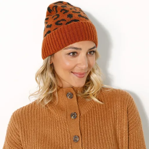 Čiapka s leopardím vzorom