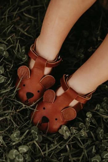 Kožené topánky pre bábätká Donsje Spark Classic Shoes Bear hnedá farba, 1002008
