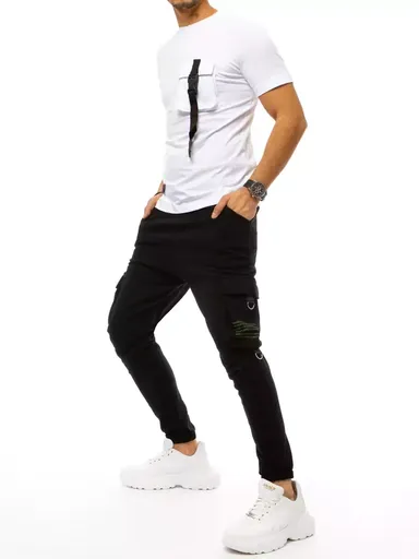 Obľúbená bielo-čierna pánska súprava.