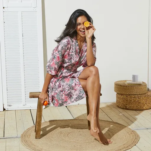 Krátky kimonový župan s potlačou džungle