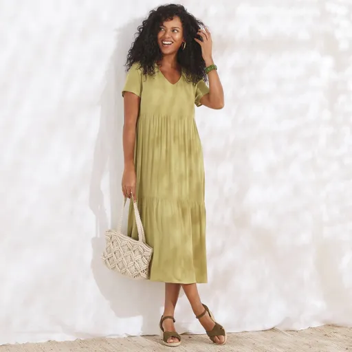 Krepónové jednofarebné midi šaty s výstrihom do V