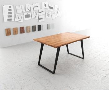 Jedálenský stôl Edge 140x90 akácia prírodná kovová šikmá podnož