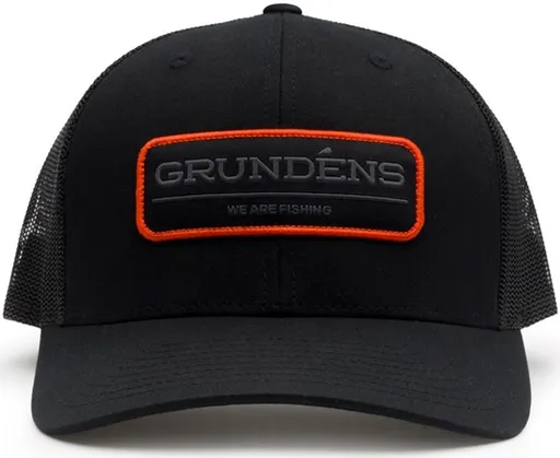 Grundéns šltovka we are fishing trucker - solid black