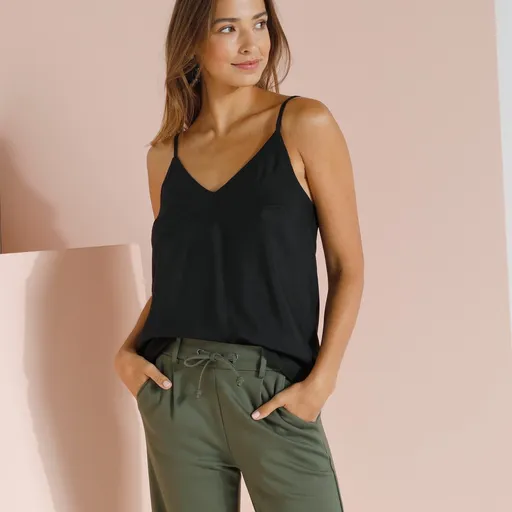Jednofarebný top s výstrihom do V z eco-friendly viskózy