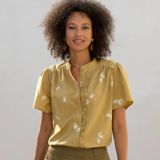 Blúzka s krátkymi rukávmi, volánikom a potlačou