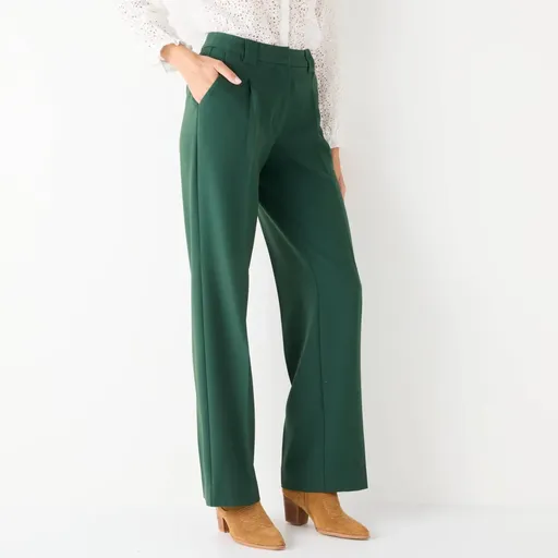 Široké splývavé nohavice