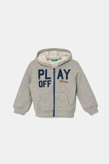 Detská bavlnená mikina United Colors of Benetton šedá farba, s kapucňou, s potlačou, 3FWYG5039