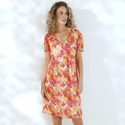 Krátke šaty zo žakárového voálu s potlačou maxi kvietkov