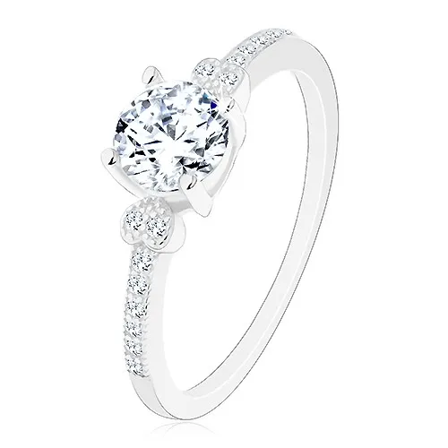 Strieborný prsteň 925, ligotavý okrúhly zirkón, srdiečka po stranách - Veľkosť: 48 mm