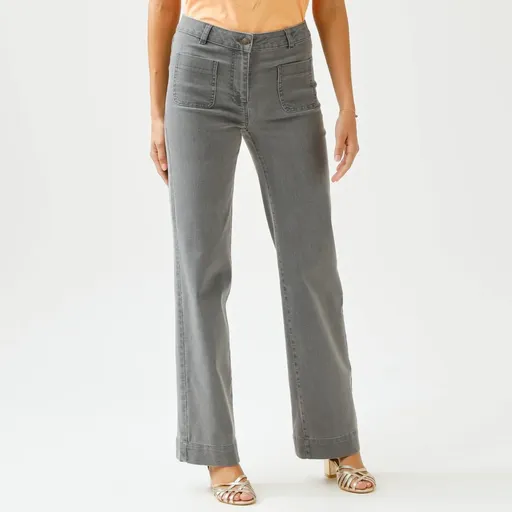 Široké džínsy s vysokým pásom, pre nižšiu postavu