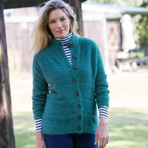 Sveter z úpletu s predĺženým vlasom