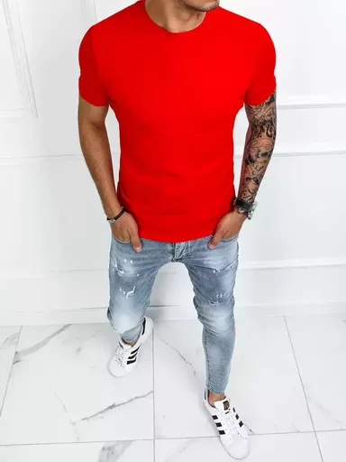 Štýlové červené tričko