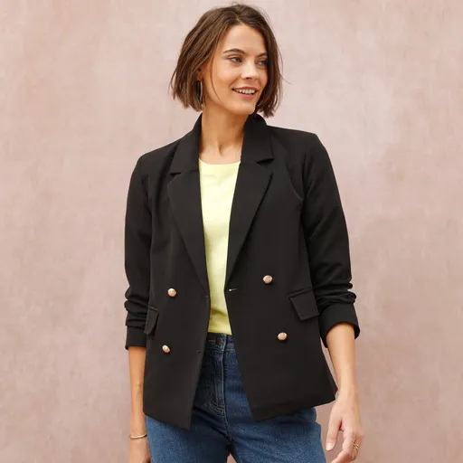 Blejzer s dvojradovým zapínaním na gombíky