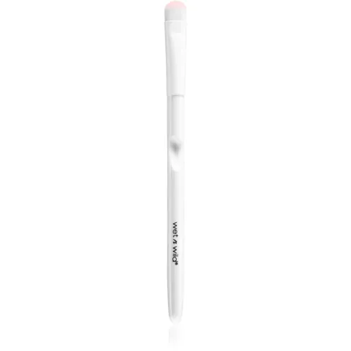 Wet n Wild Essential Small Eyeshadow Brush malý štetec na očné tiene 1 ks
