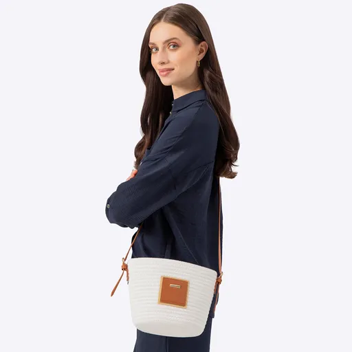 Dámska kabelka cez rameno so zmesou bavlny, malá, sivobiela 100-4Y-902-0