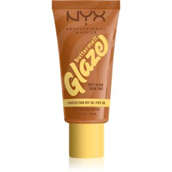 NYX Professional Makeup Buttermelt Glaze rozjasňujúci tónovací fluid SPF 30 odtieň 06 Praline Butta ml