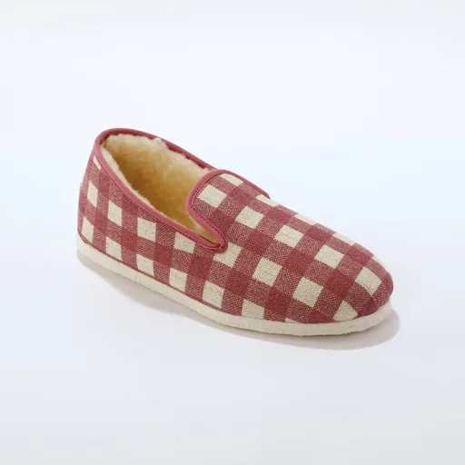 Kockované papuče s vlnou