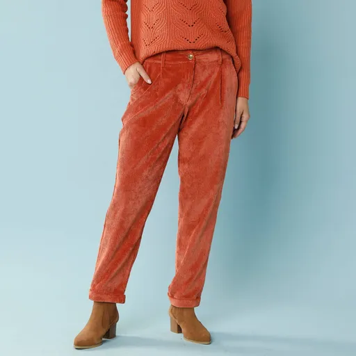 7/8 menčestrové chino nohavice pre nižšiu postavu