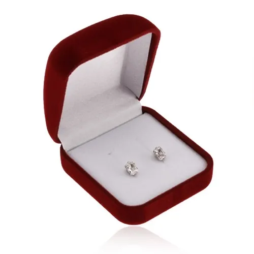 Zamatová krabička na prstene alebo náušnice, bordová farba, skosená vrchná časť