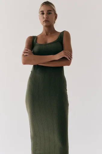 Šaty MUUV. sukienka długa FENDU