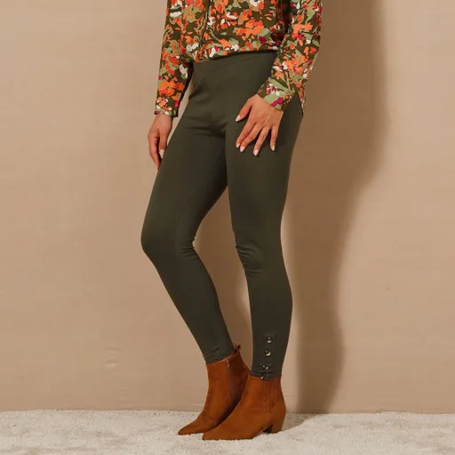 Legíny s ozdobnými gombíkmi