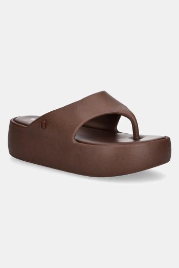 Šľapky Melissa MELISSA FREE PLATFORM THONG AD dámske, hnedá farba, na platforme, M 36088 BE885