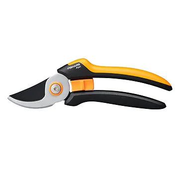 Fiskars Nožnice záhradné dvojčepeľové (L) Solid™ P341 (1057164)