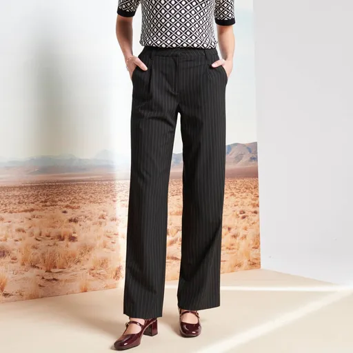 Široké pruhované nohavice