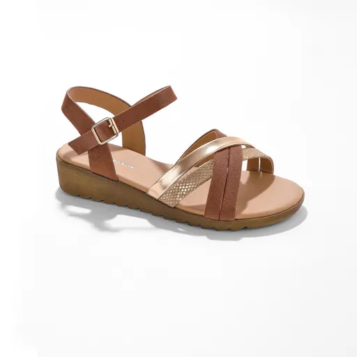 Sandále s remienkami na klinovej podrážke