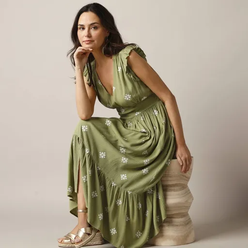 Dlhé krepónové šaty s potlačou