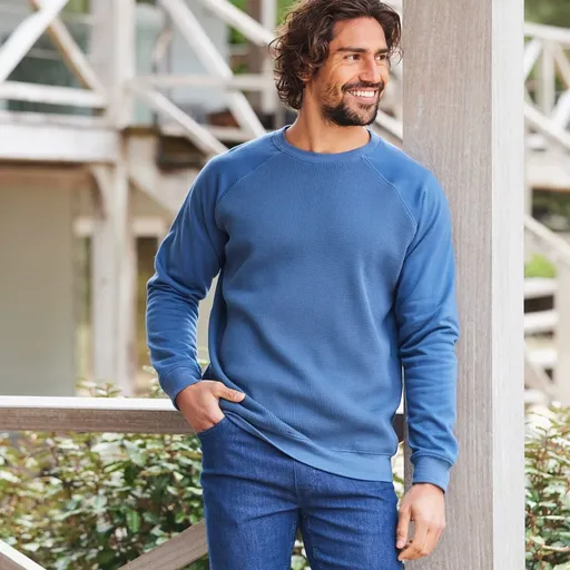 Mikina z česaného moltonu s plastickým vzorom na ramenách