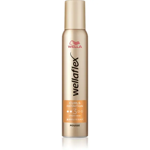 Wella Wellaflex Curls Definition penové tužidlo pre vlnité a kučeravé vlasy 200 ml