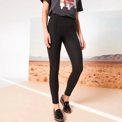 Legíny s prešitými skladmi