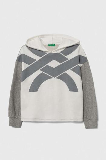 Detská bavlnená mikina United Colors of Benetton biela farba, s kapucňou, s potlačou