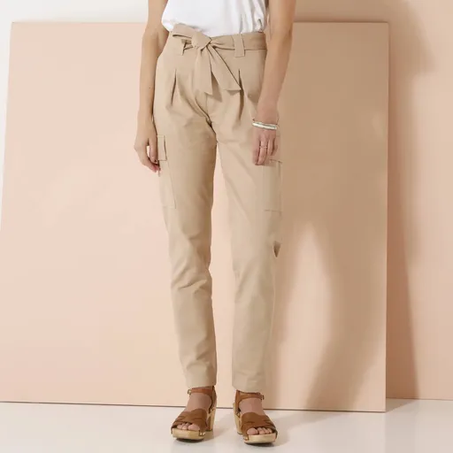 Cargo nohavice s vysokým pásom a vreckami