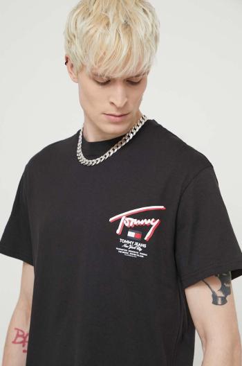 Bavlnené tričko Tommy Jeans pánsky,čierna farba,s potlačou,DM0DM18574