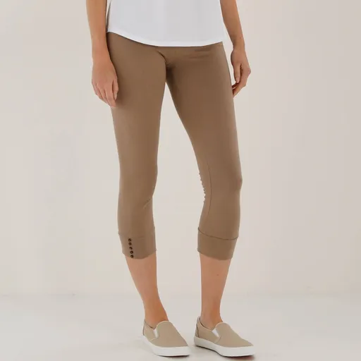 3/4 legíny s ozdobnými gombíkmi