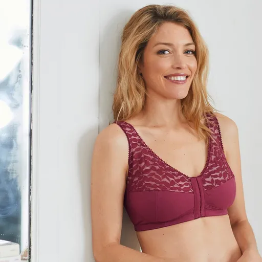 Podprsenka z bavlny a čipky so zapínaním vpredu, bez kostíc