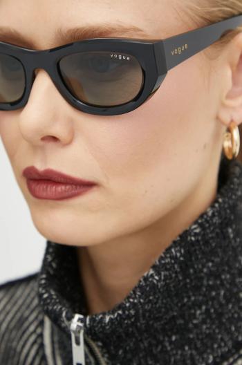Slnečné okuliare VOGUE dámske, čierna farba, 0VO5616S