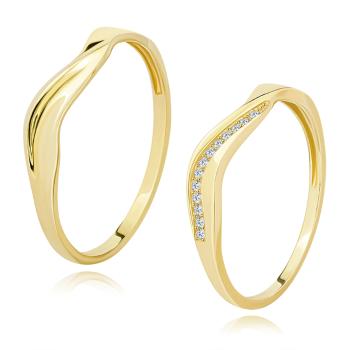 Obrúčky zo žltého 14K zlata - vlnka, dámska obrúčka so zirkónovou líniou - Veľkosť: 51 mm