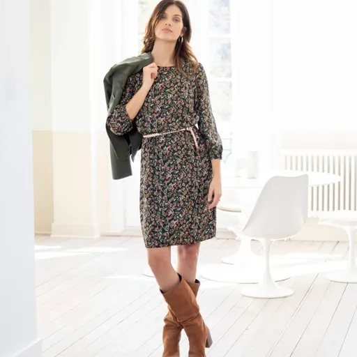 Rovné šaty so 7/8 rukávmi, s potlačou